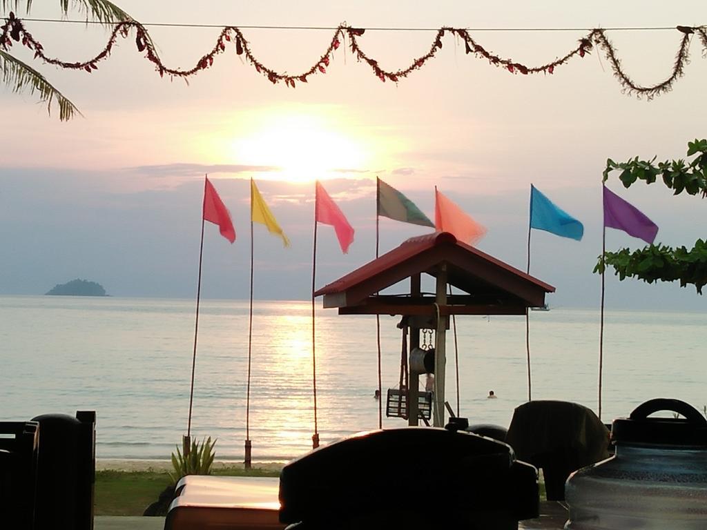 Happy Days Resort Koh Mak Exterior photo