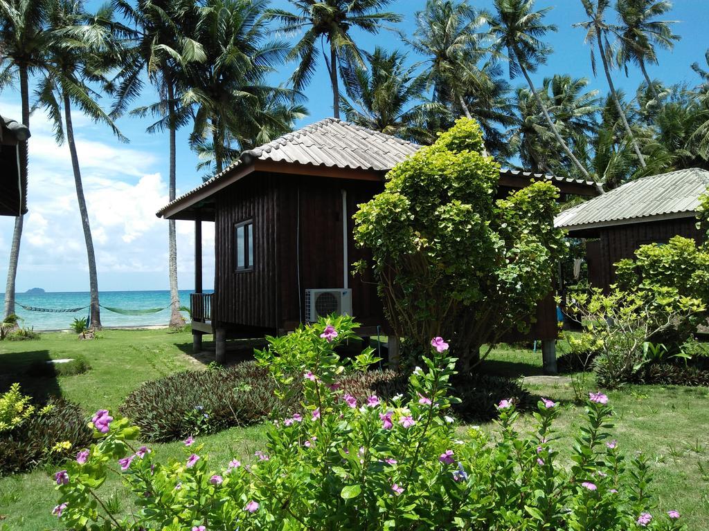 Happy Days Resort Koh Mak Exterior photo