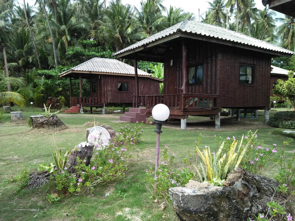 Happy Days Resort Koh Mak Exterior photo